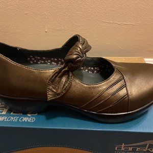 DANSKO Metallic Bronze Knotted Mary Jane Clogs